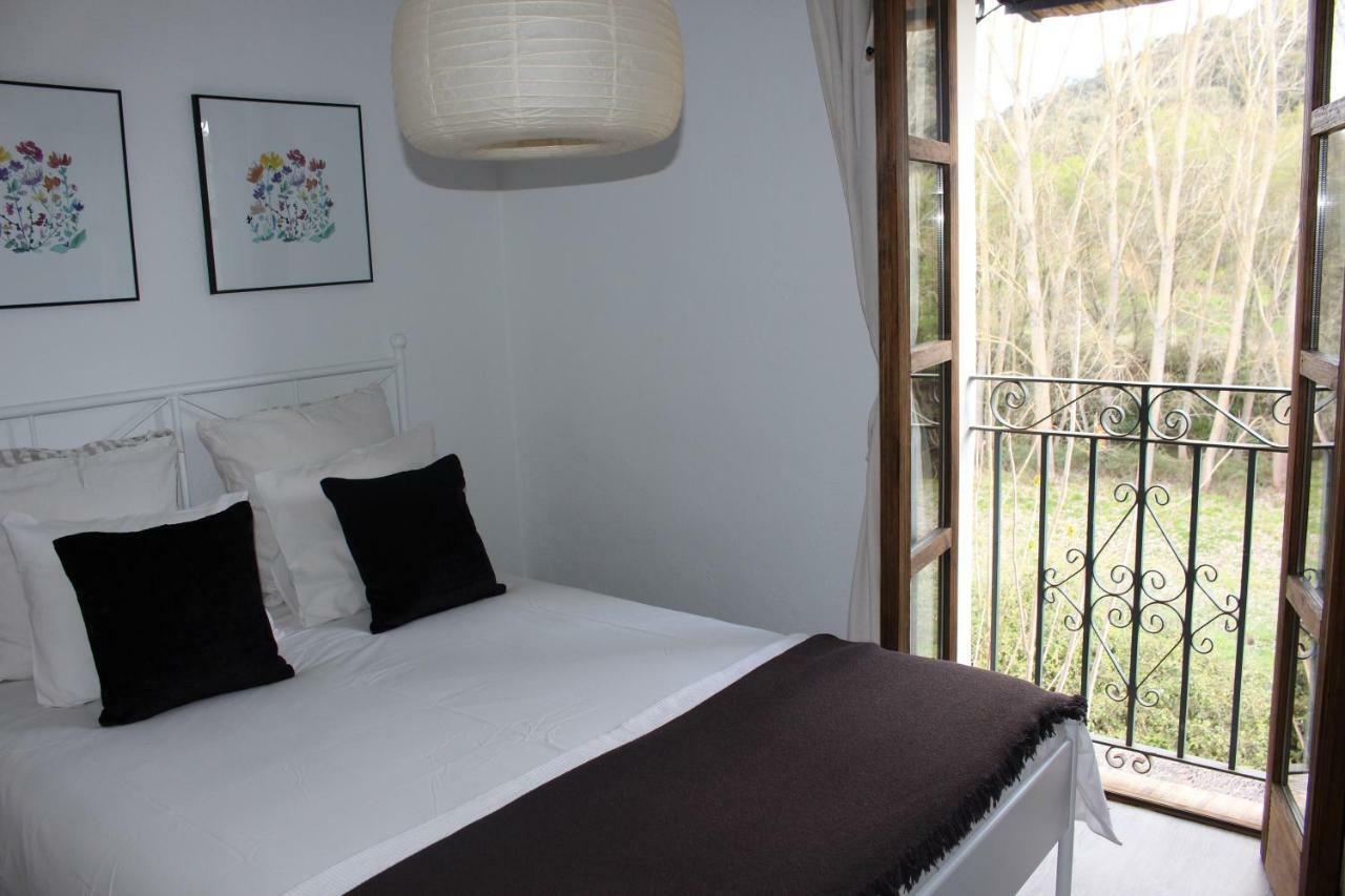 El Balcon Del Hueznar Apartment กาซาญา เดลา เซียร์รา ภายนอก รูปภาพ
